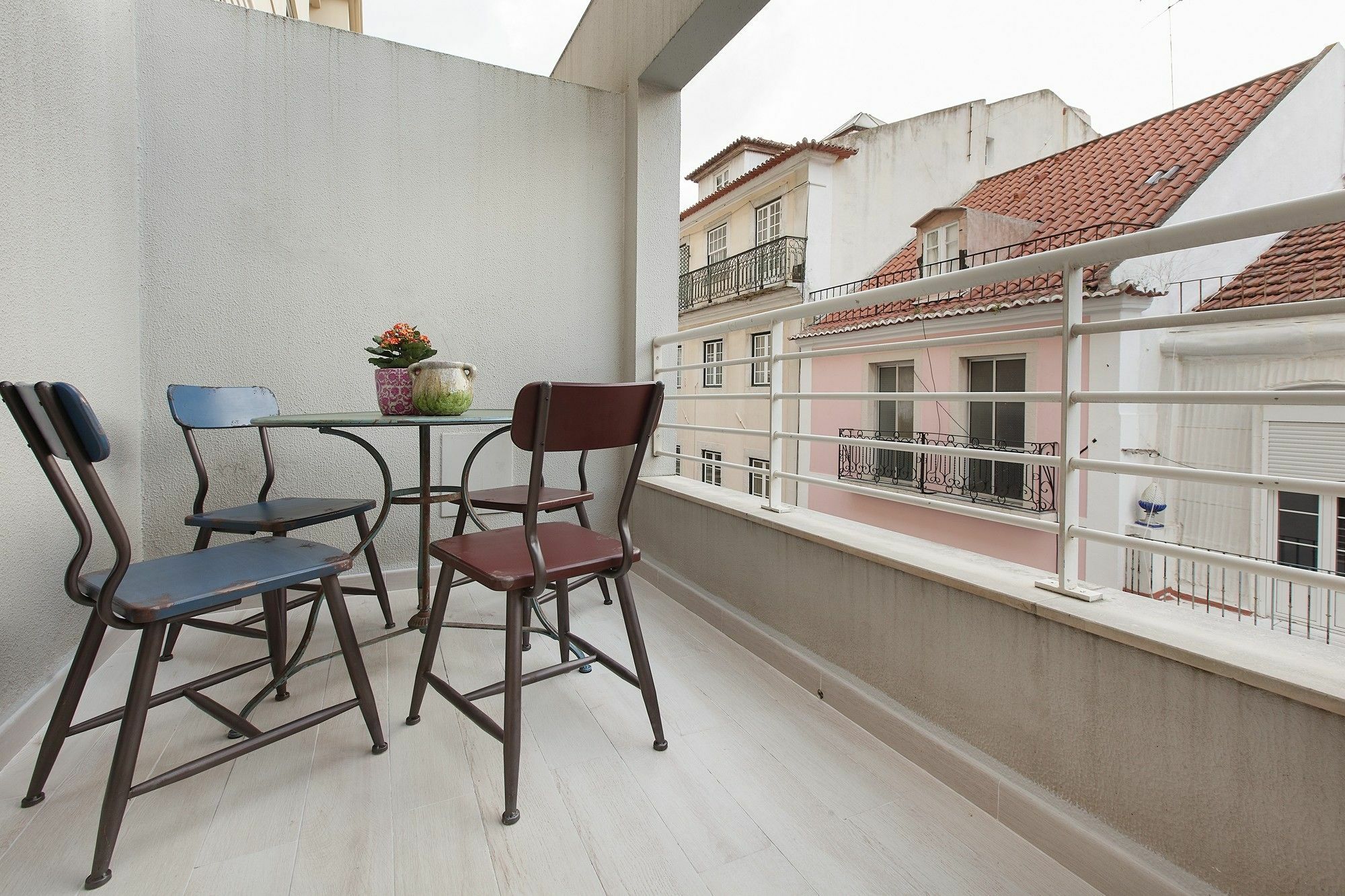 Sweet Inn Apartments Liberdade Executive Lisbon Exterior photo